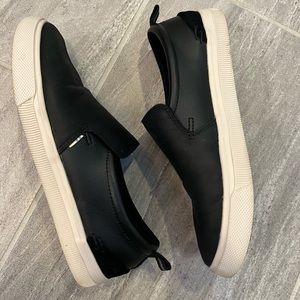 TOMS black slip on sneakers